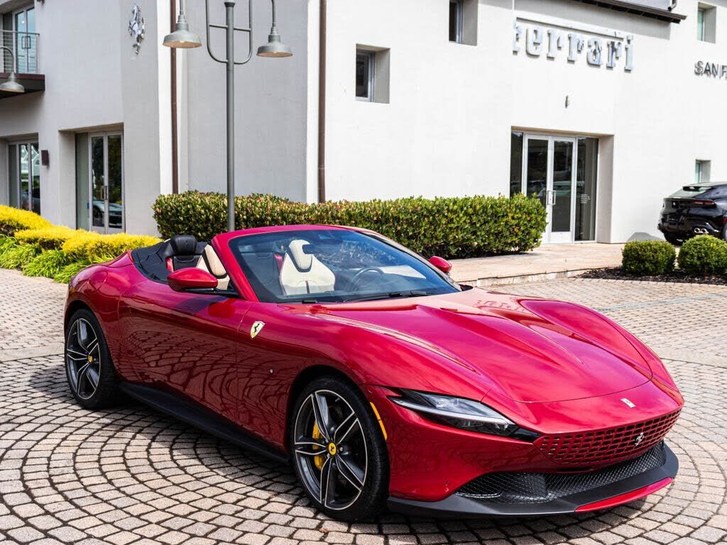 2025 FERRARI Roma Spider