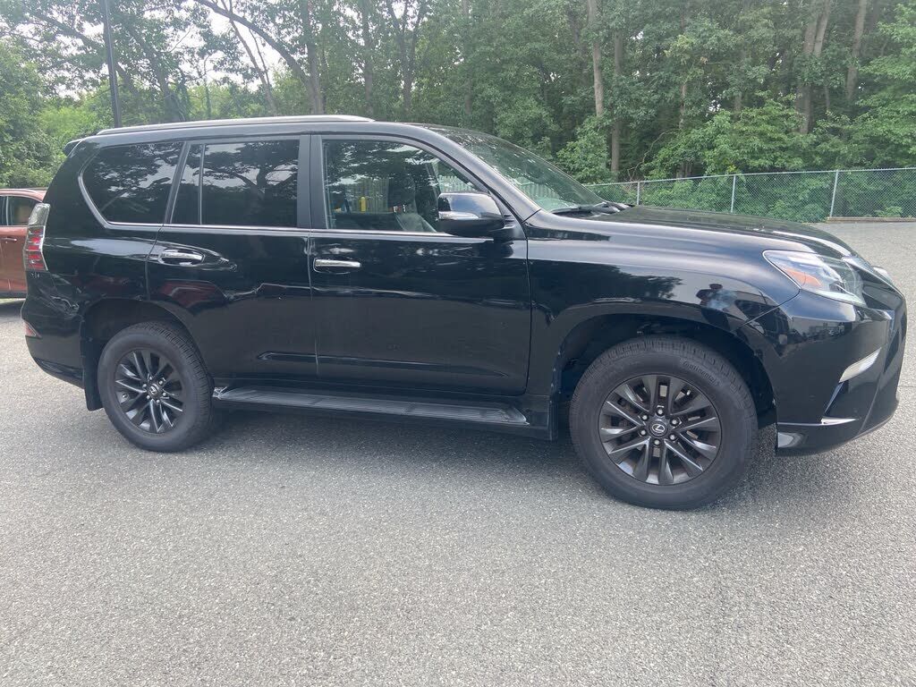 2023 LEXUS GX