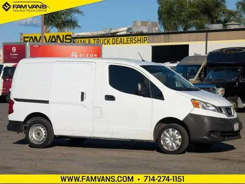 2015 NISSAN NV200
