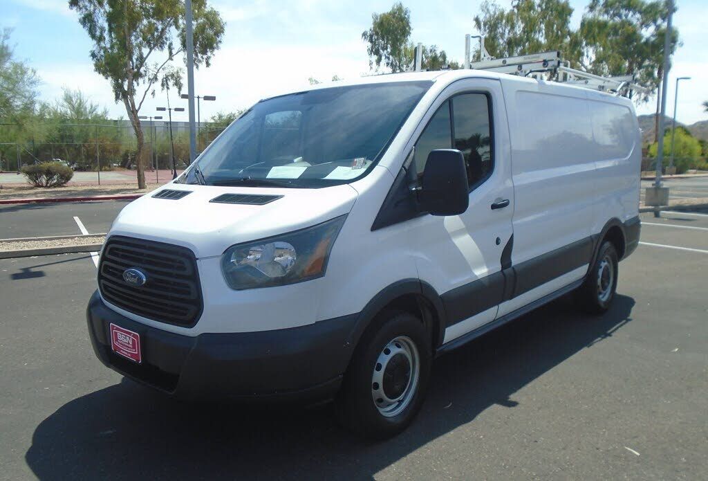 2015 FORD Transit