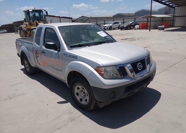 2015 NISSAN Frontier