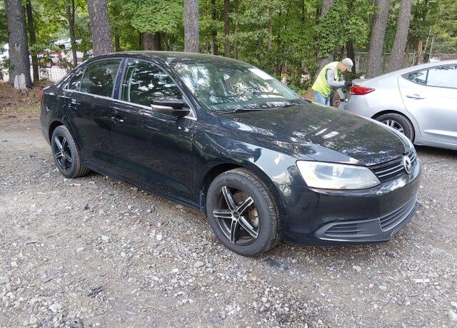 2013 VOLKSWAGEN Jetta
