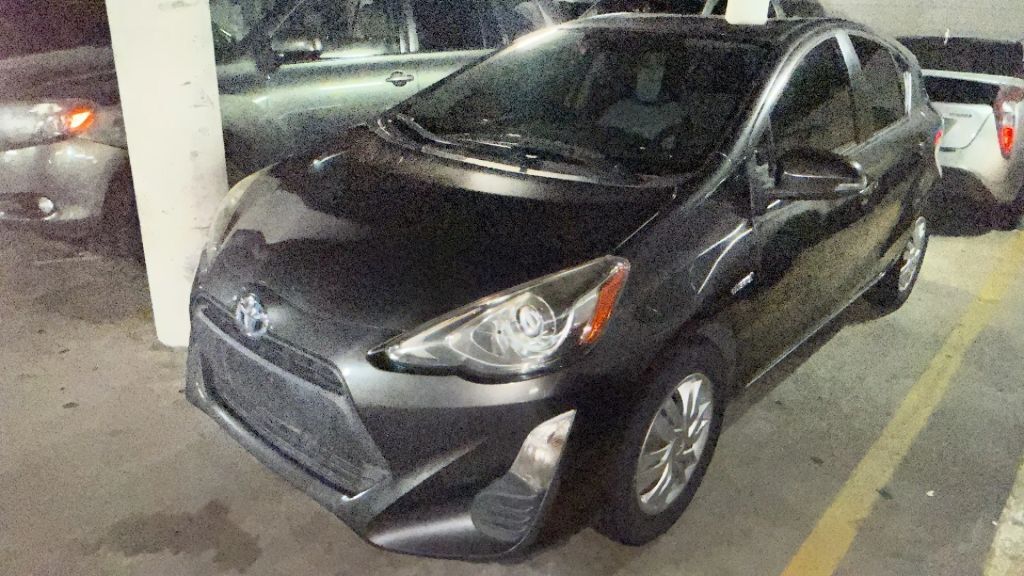 2016 TOYOTA Prius