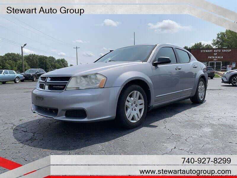 2013 DODGE Avenger