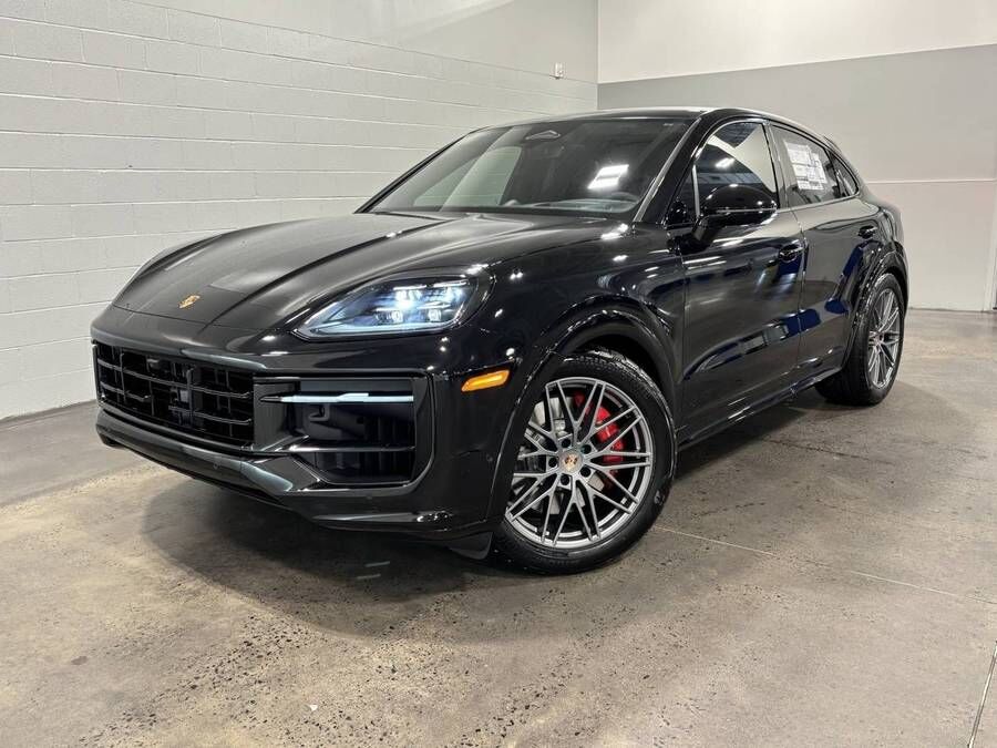2026 PORSCHE Cayenne
