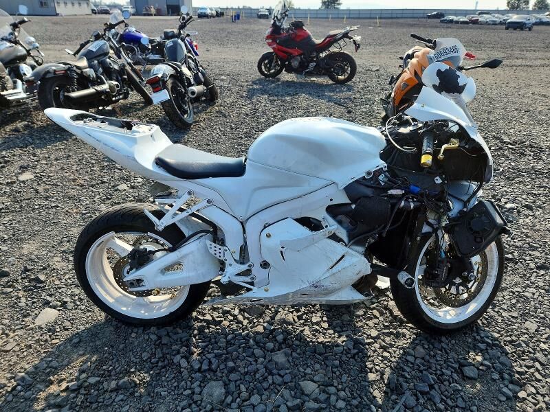 2009 HONDA CB