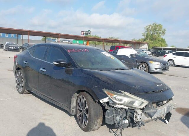 2017 NISSAN Maxima