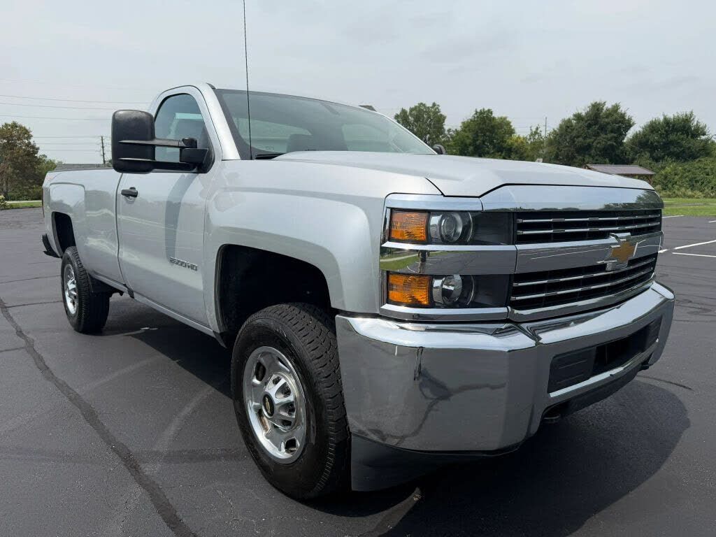 2017 CHEVROLET Silverado