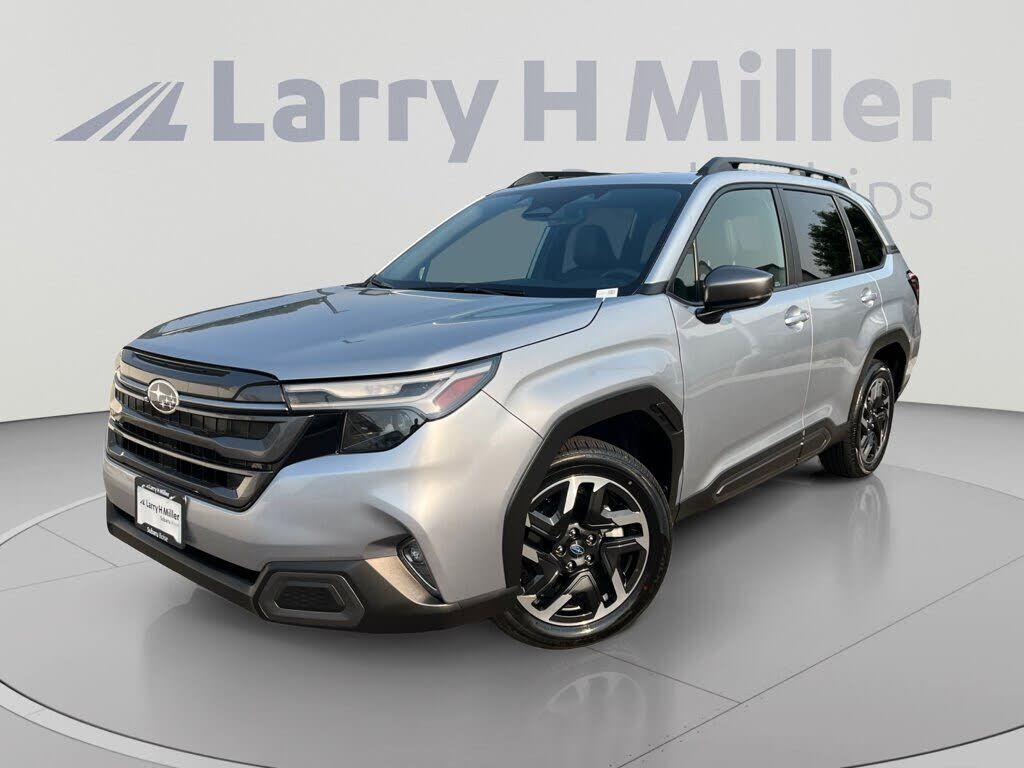 2025 SUBARU Forester