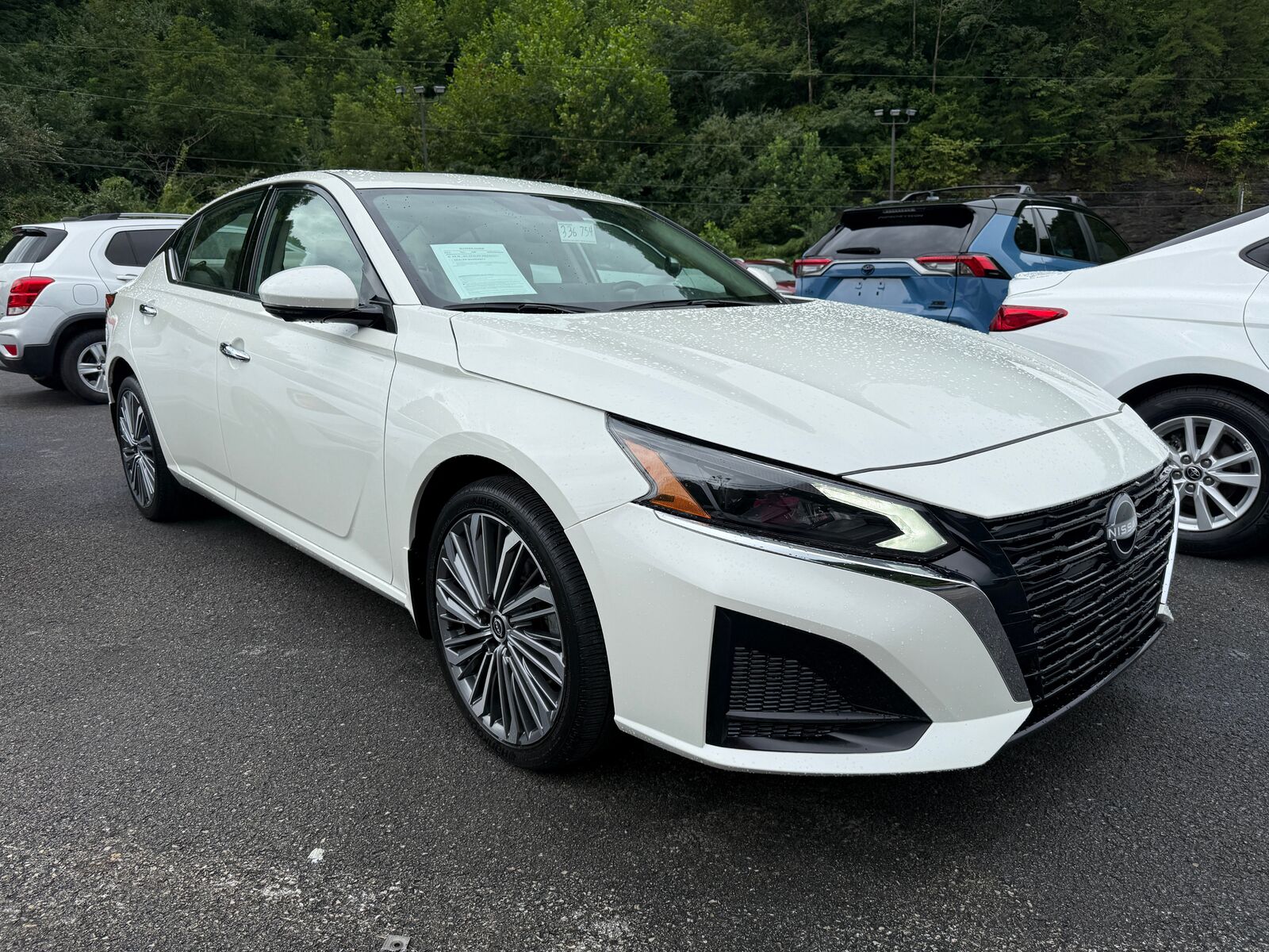 2025 NISSAN Altima