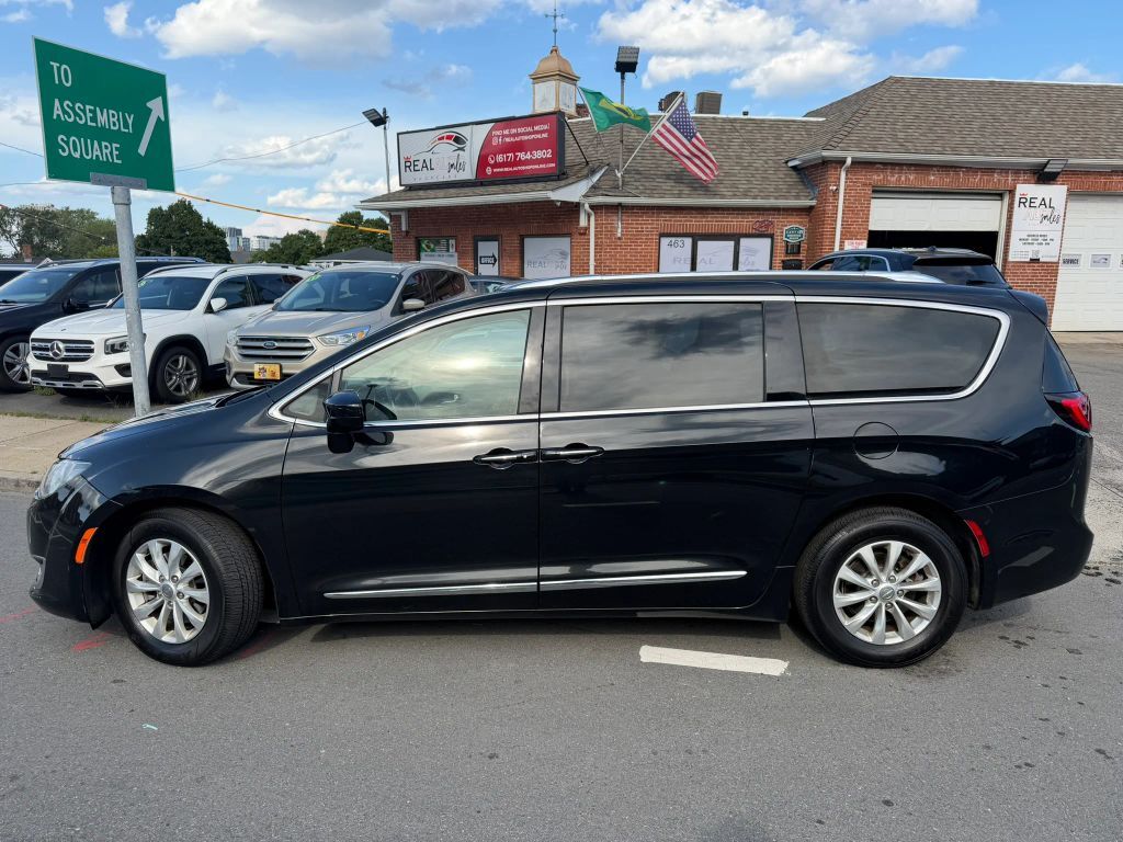 2018 CHRYSLER Pacifica