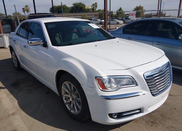 2014 CHRYSLER 300