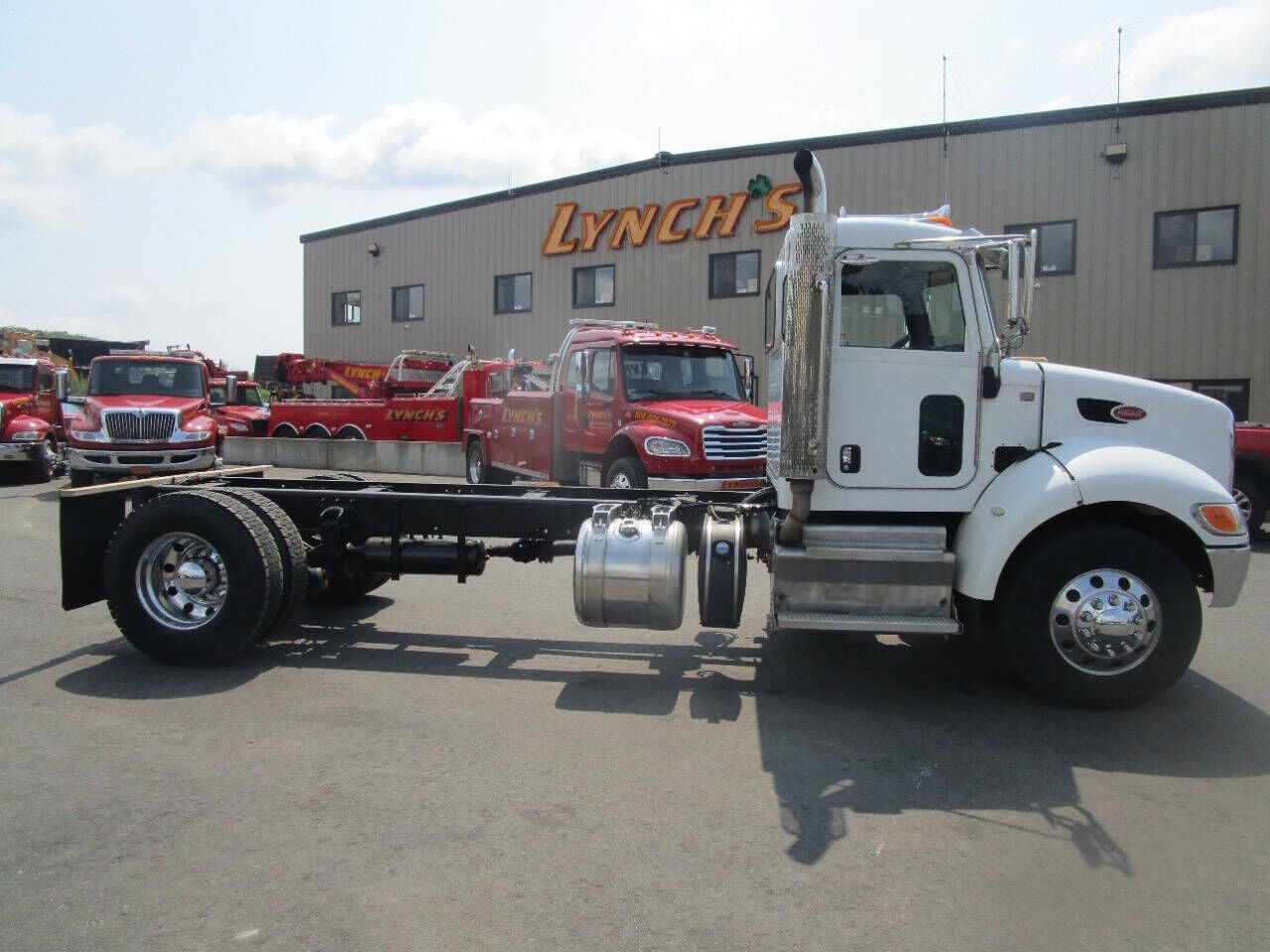 1984 PETERBILT 337