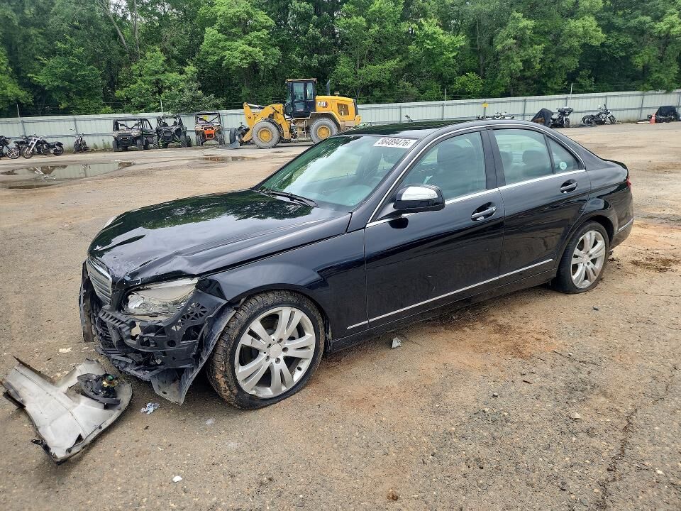 2009 MERCEDES-BENZ C-Class