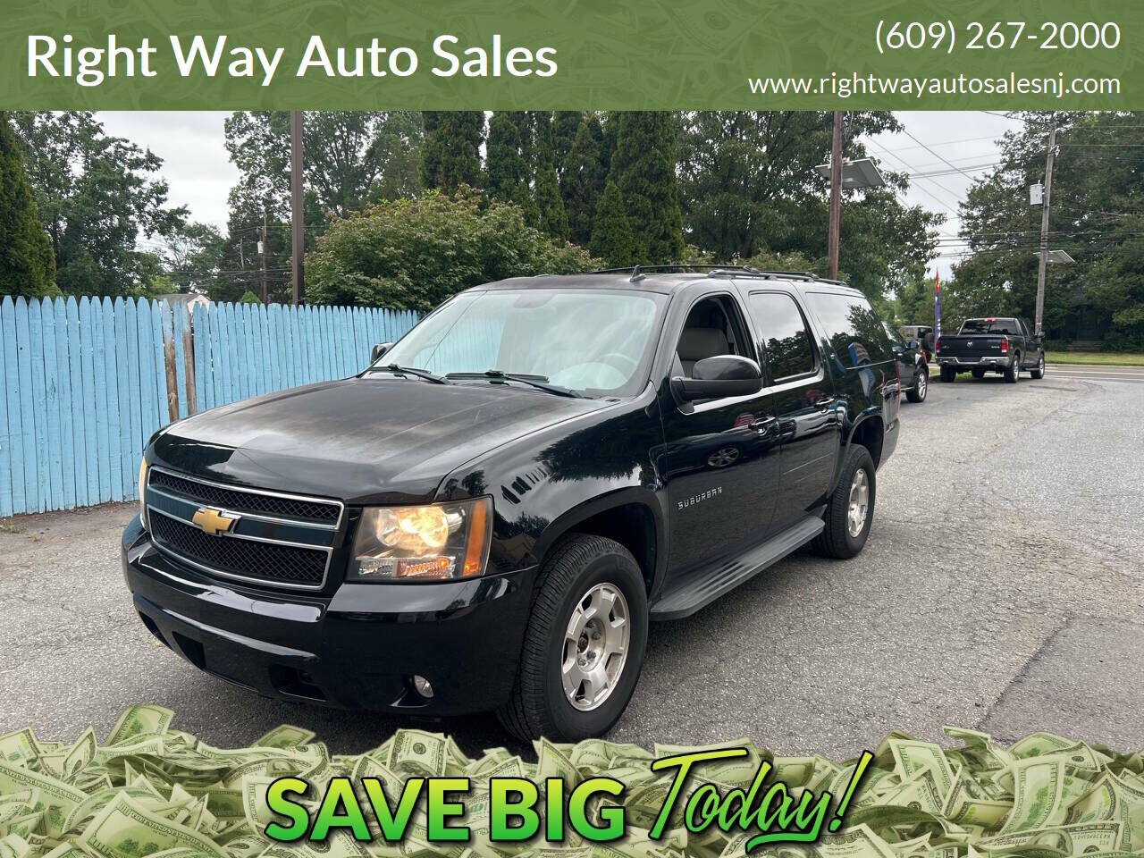 2013 CHEVROLET Suburban