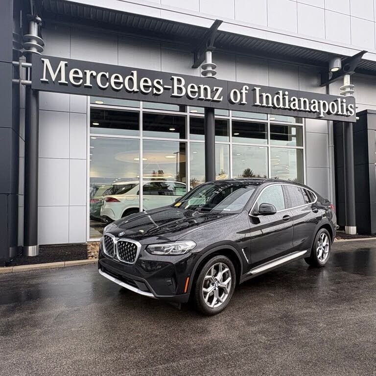 2025 BMW X4