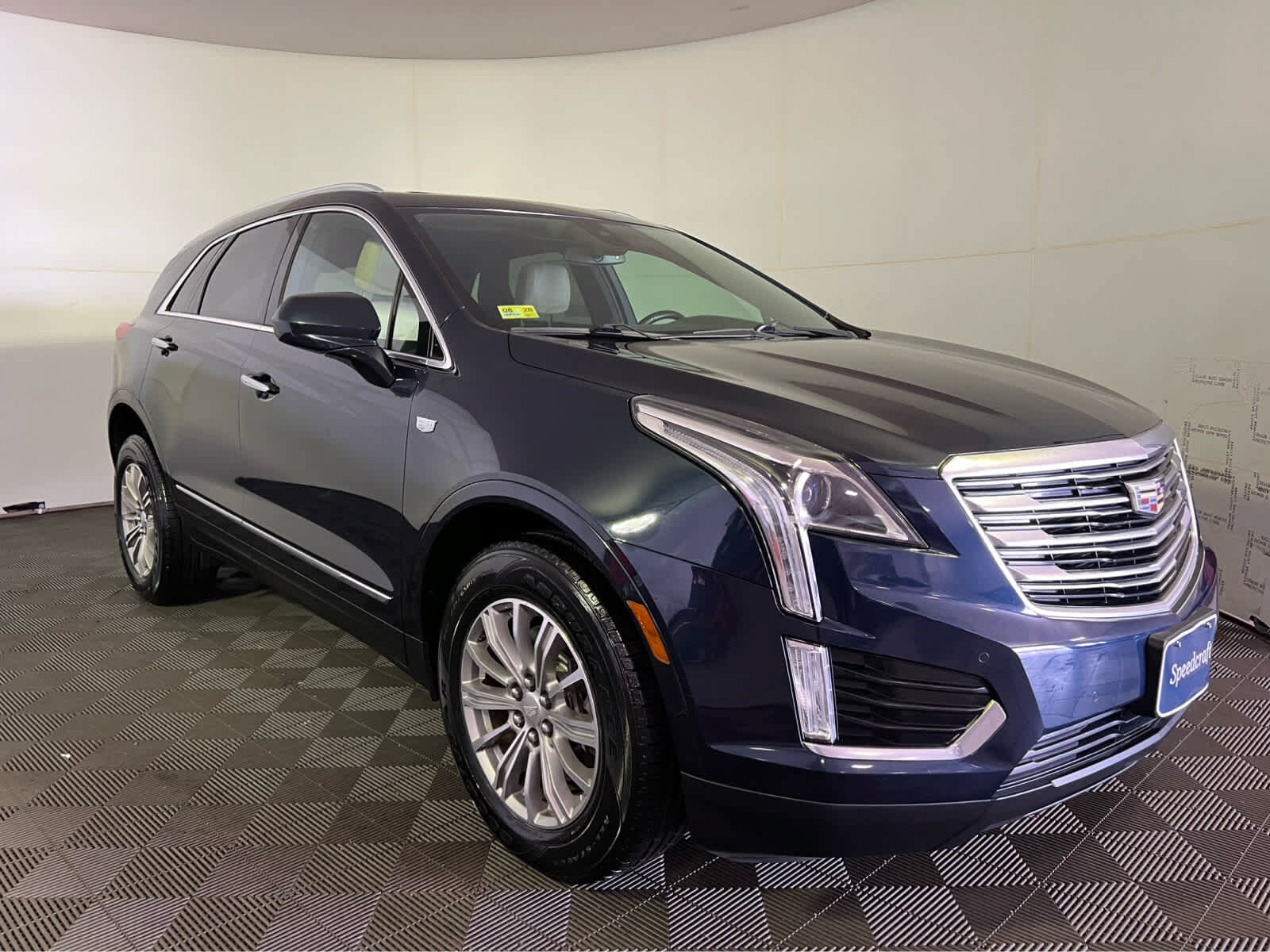 2017 CADILLAC XT5
