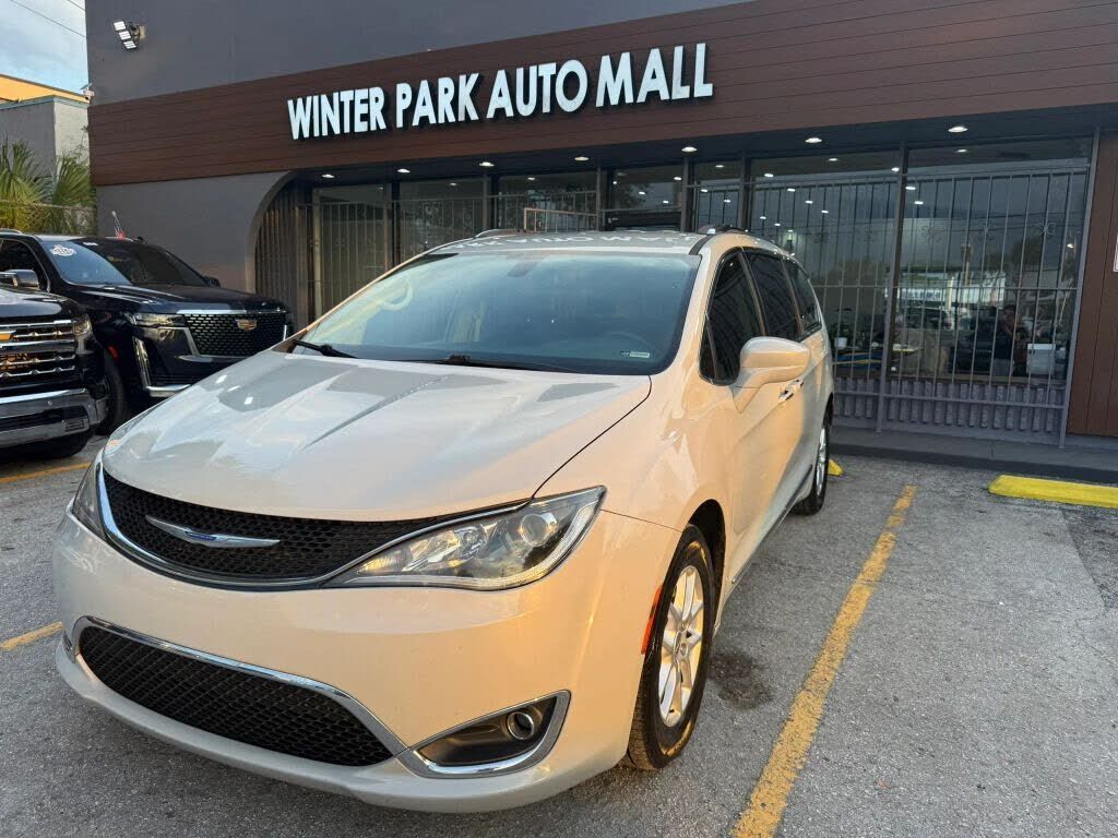 2020 CHRYSLER Pacifica