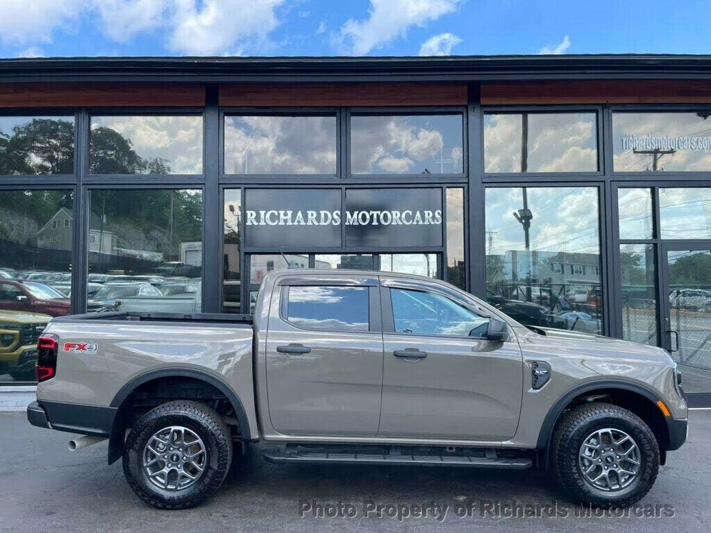 2025 FORD Ranger