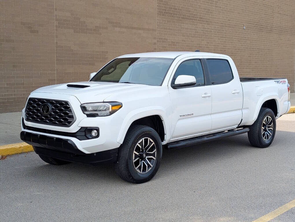 2022 TOYOTA Tacoma