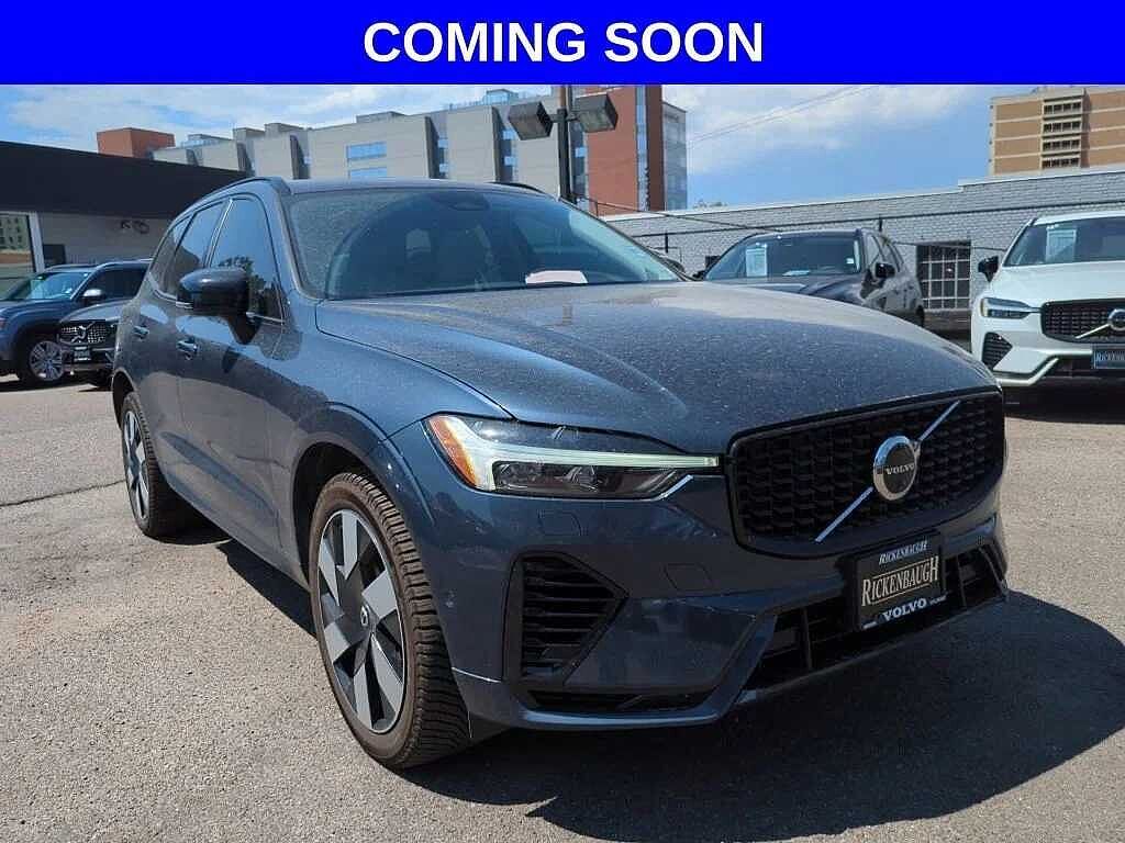 2024 VOLVO XC60