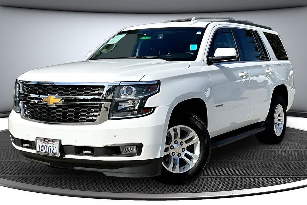 2017 CHEVROLET Tahoe