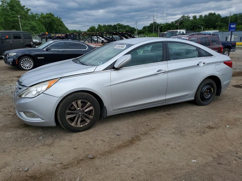 2013 HYUNDAI Sonata