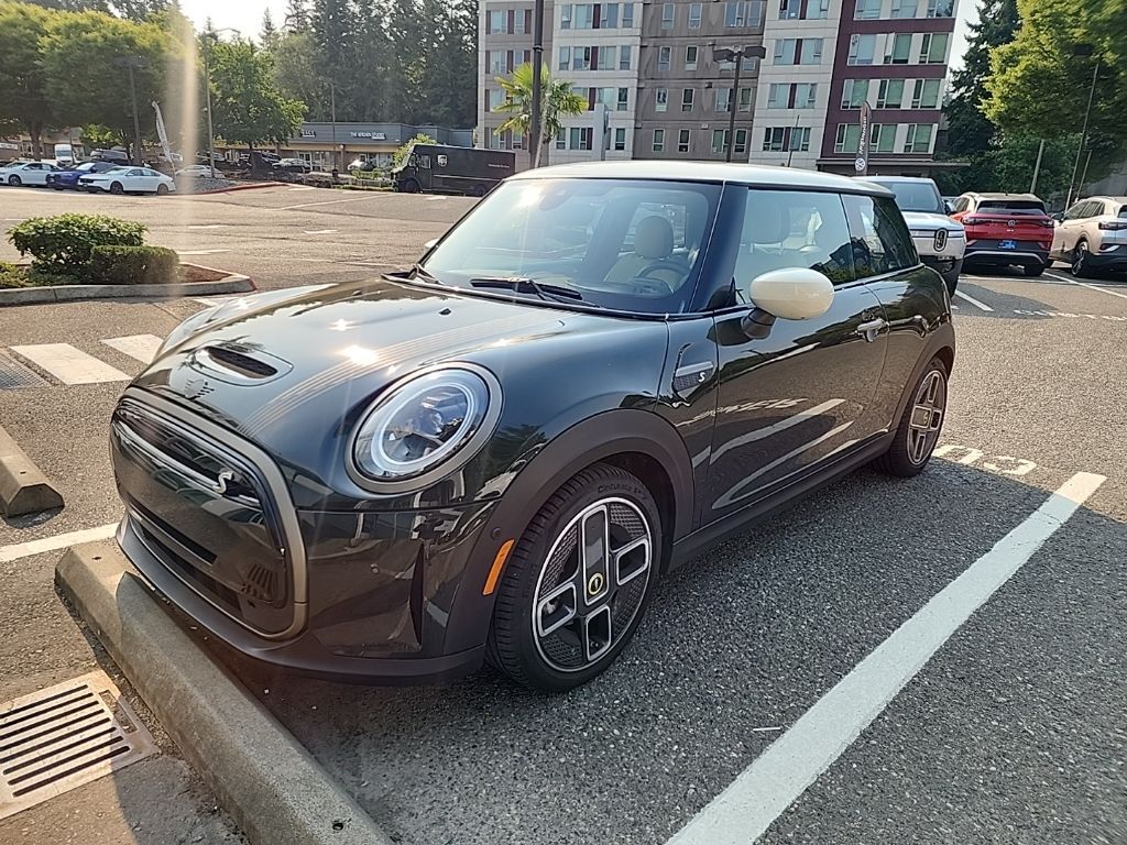 2023 MINI Hardtop