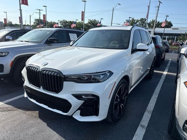 2022 BMW X7