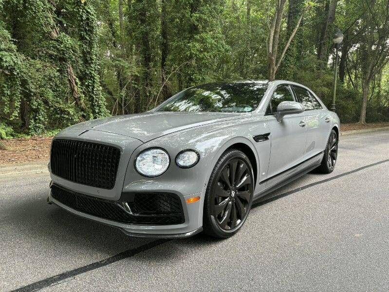2022 BENTLEY Flying Spur