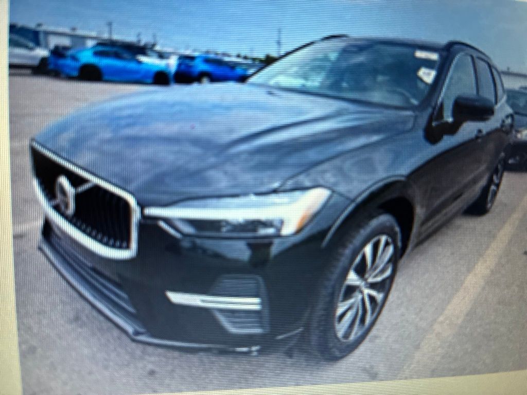 2023 VOLVO XC60