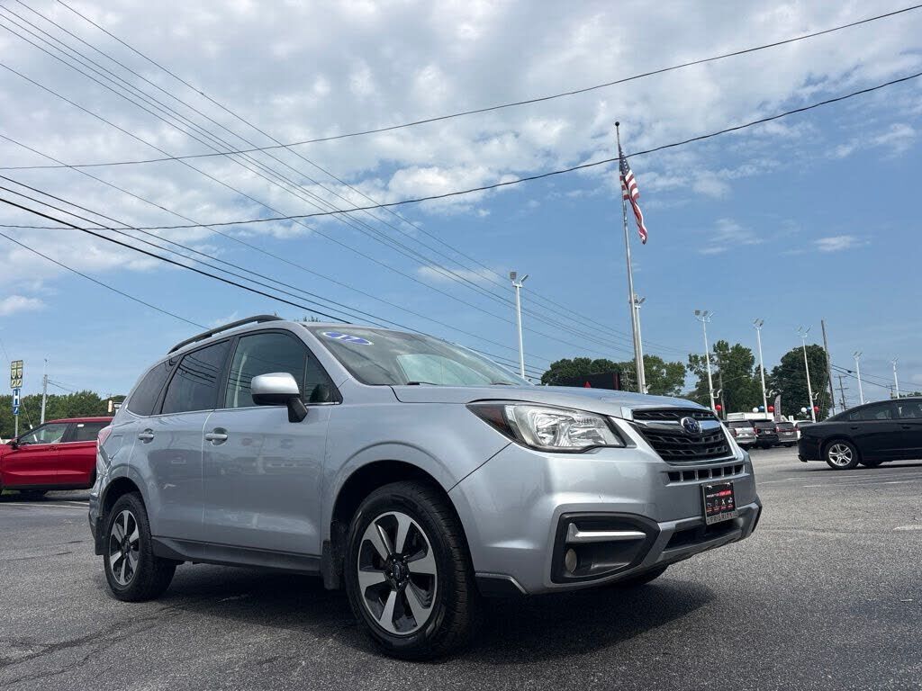 2017 SUBARU Forester