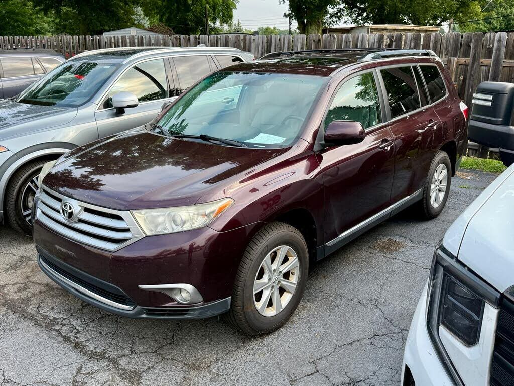 2011 TOYOTA Highlander