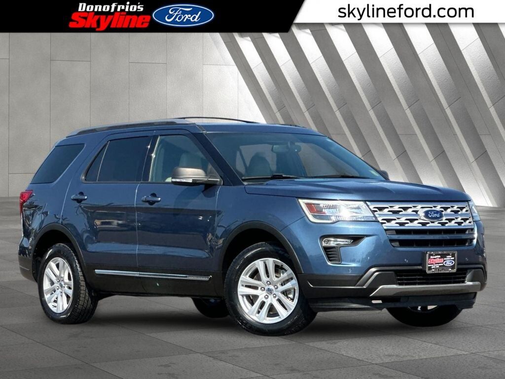2019 FORD Explorer