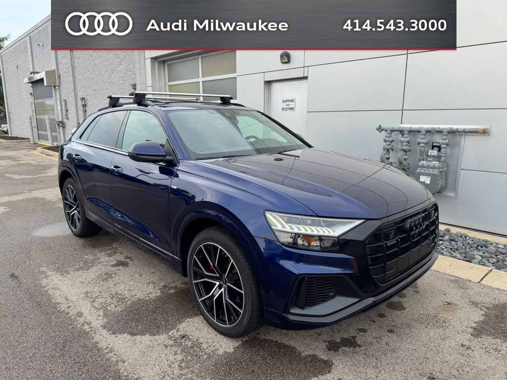 2023 AUDI Q8