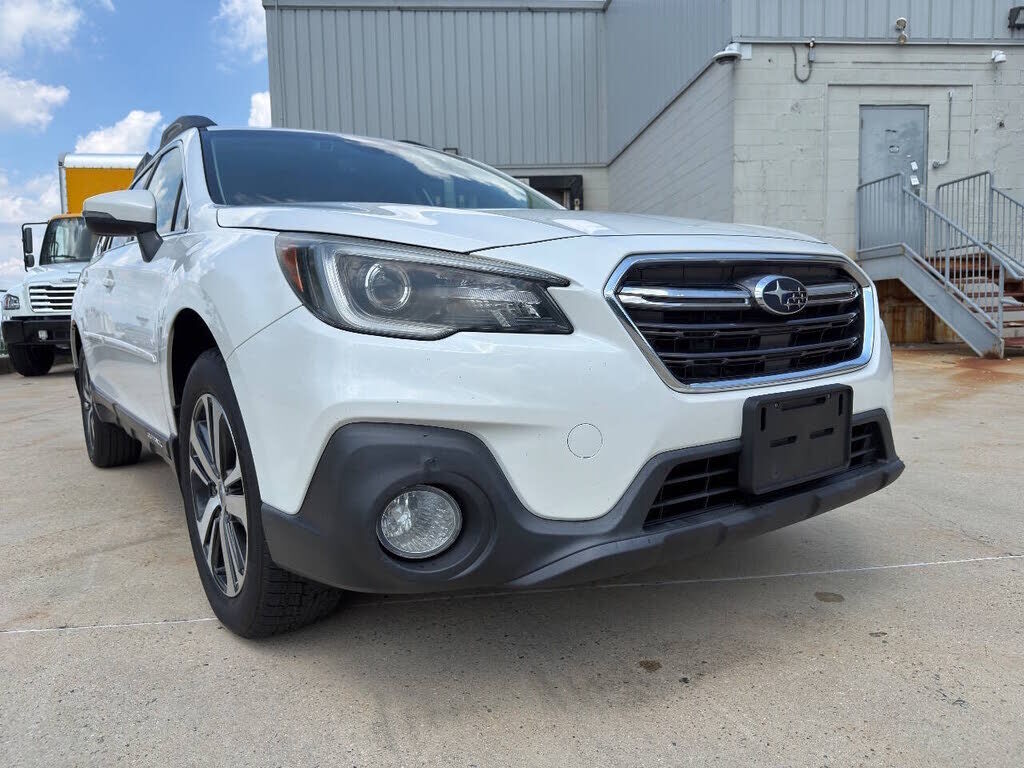 2018 SUBARU Outback