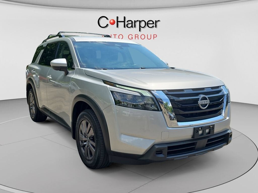 2023 NISSAN Pathfinder