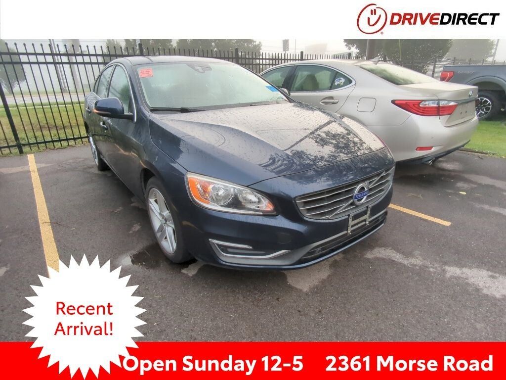 2015 VOLVO S60