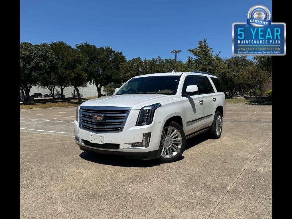 2016 CADILLAC Escalade