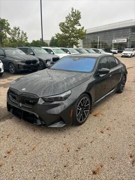 2025 BMW M5