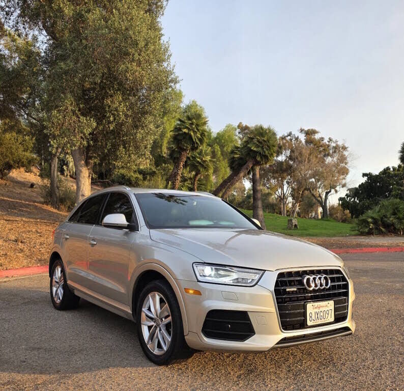 2016 AUDI Q3