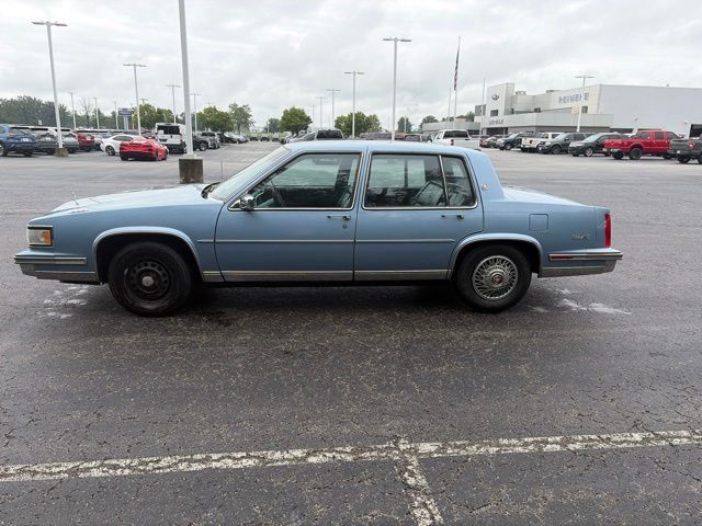 1988 CADILLAC Deville