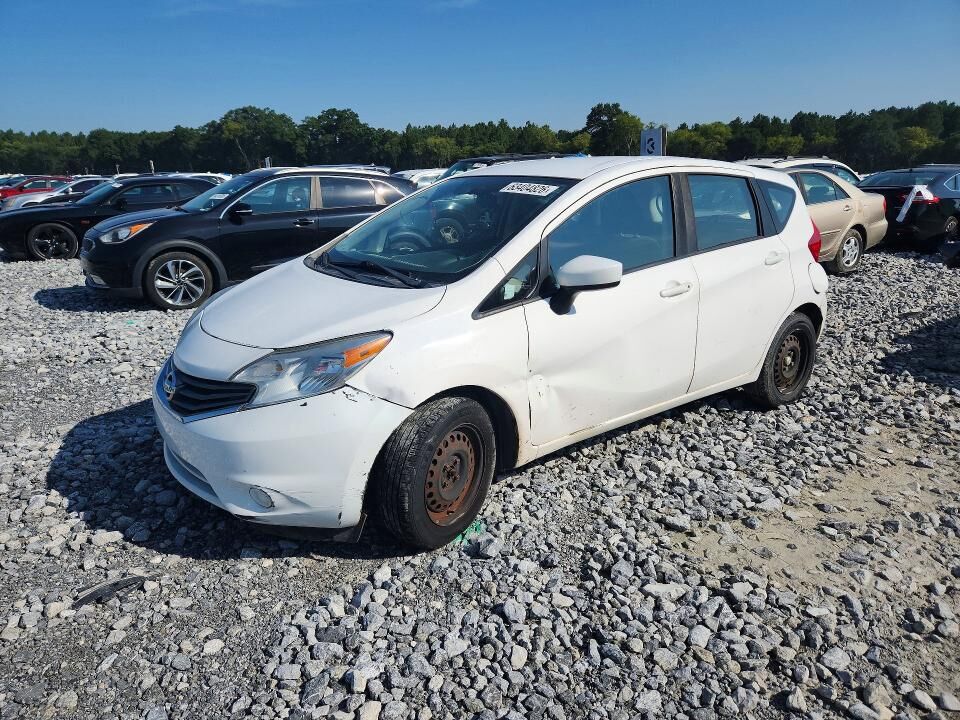 2016 NISSAN Versa