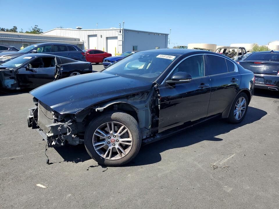 2018 JAGUAR XE