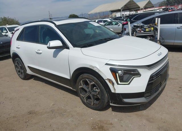 2023 KIA Niro