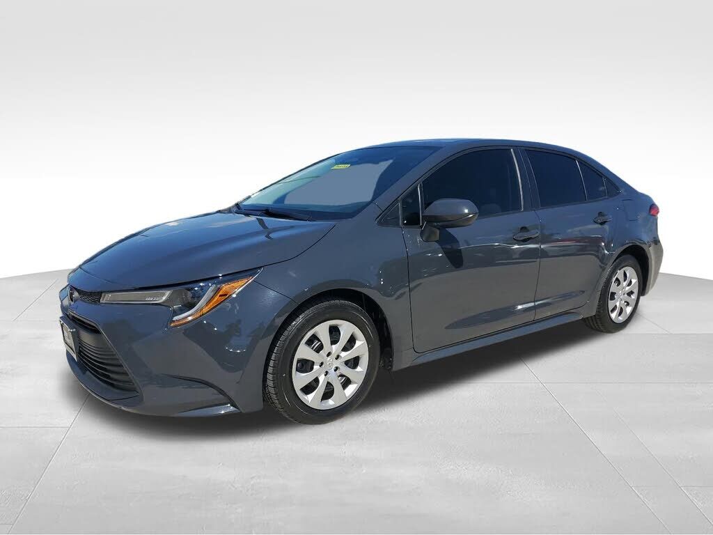 2024 TOYOTA Corolla