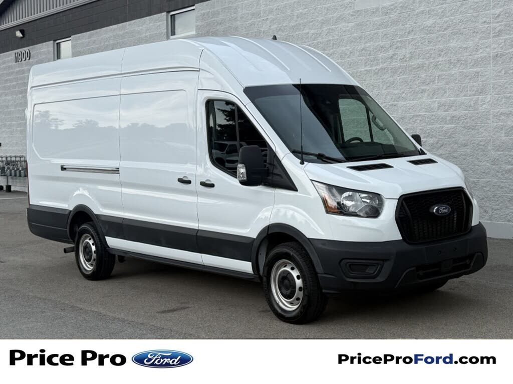 2022 FORD Transit