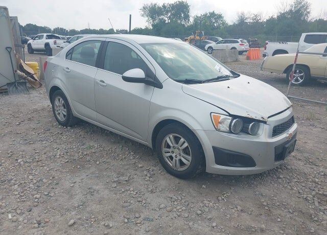 2016 CHEVROLET Sonic