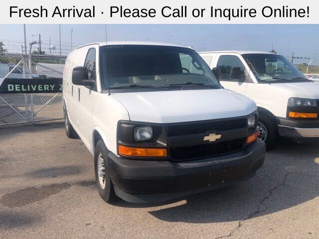 2017 CHEVROLET Express