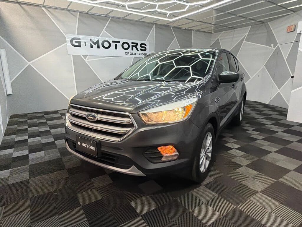 2017 FORD Escape
